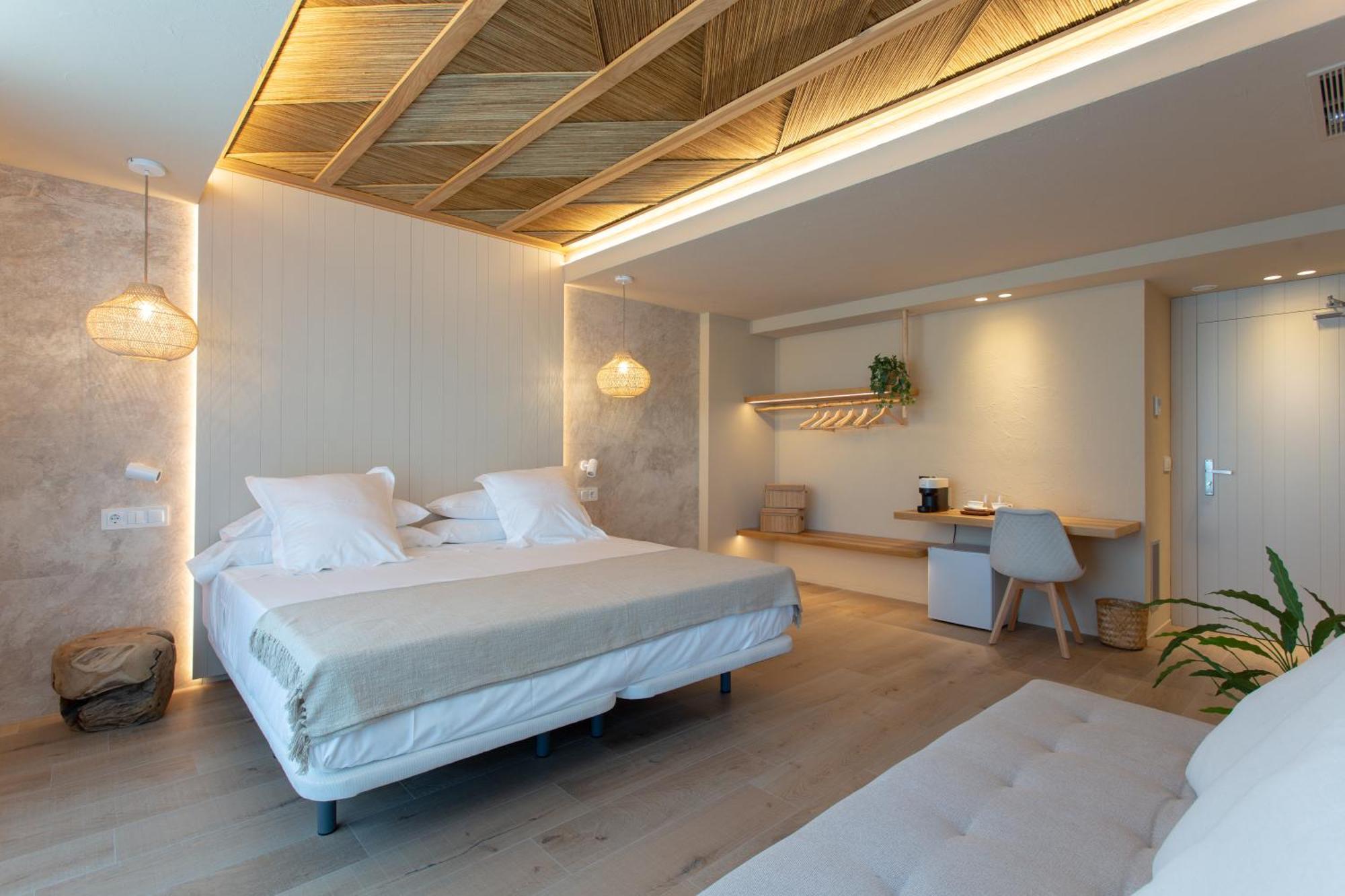 Xulos Rooms & Suites Peñíscola エクステリア 写真